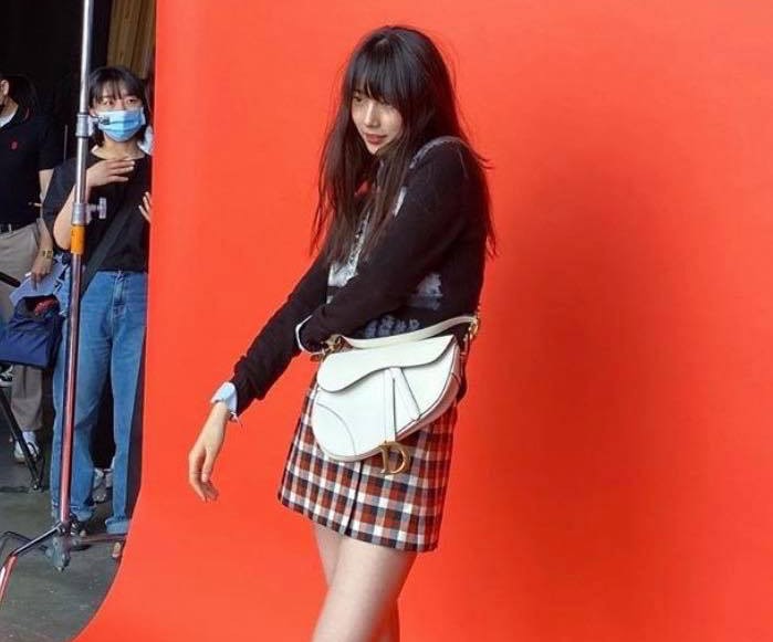 Suzy tiếp tục đụng độ Jisoo nhưng lần này đánh bật “Hoa hậu Hàn Quốc” chỉ nhờ có thêm... điều này