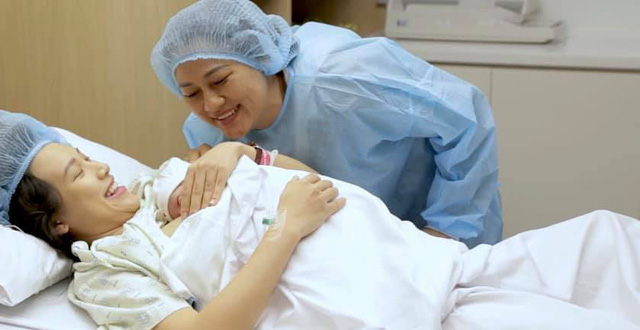 MC Hoàng Oanh gửi tâm thư cho mẹ trong khoảng thời gian vắng chồng