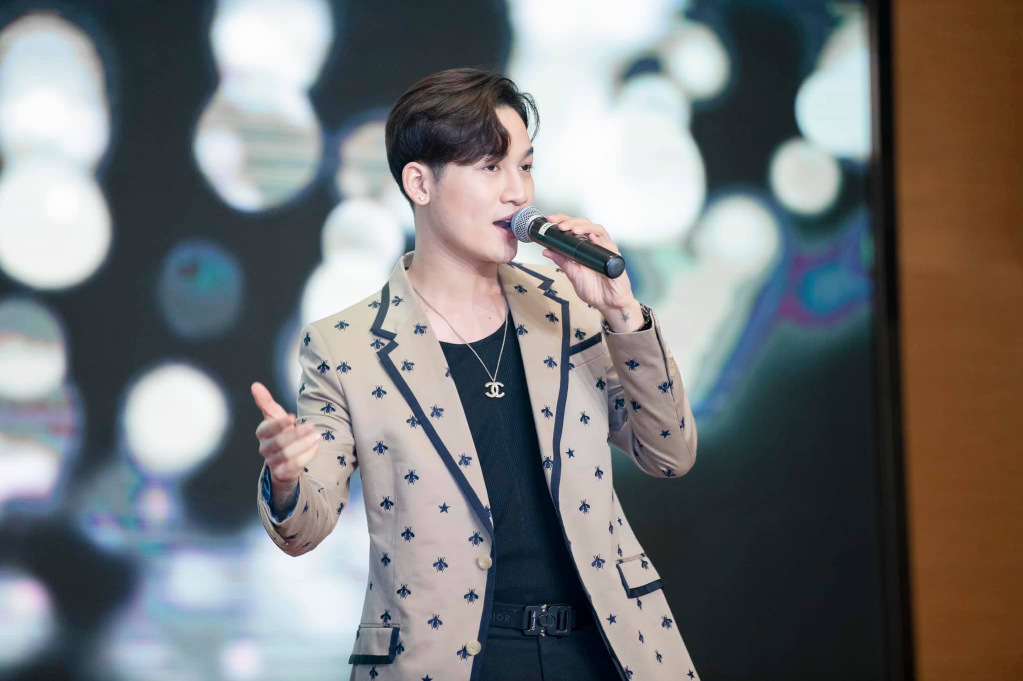 Ali Hoàng Dương lên tiếng về chuyện Trấn Thành lôi kéo bè phái trong showbiz