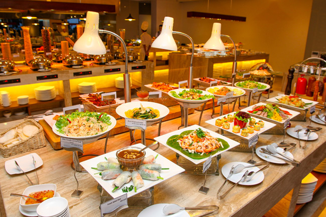 Những thủ thuật của các nhà hàng buffet mà khách hàng không biết