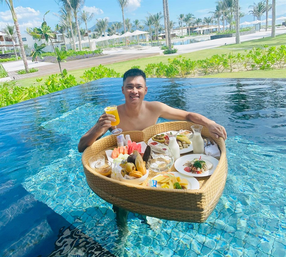 Công Vinh hài hước 