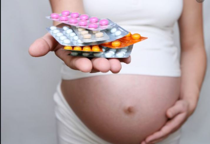 Những loại thuốc kháng sinh trị viêm đường tiết niệu dùng được cho phụ nữ mang thai