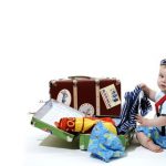5 điều cha mẹ cần lưu ý khi đưa trẻ đi du lịch bằng máy bay