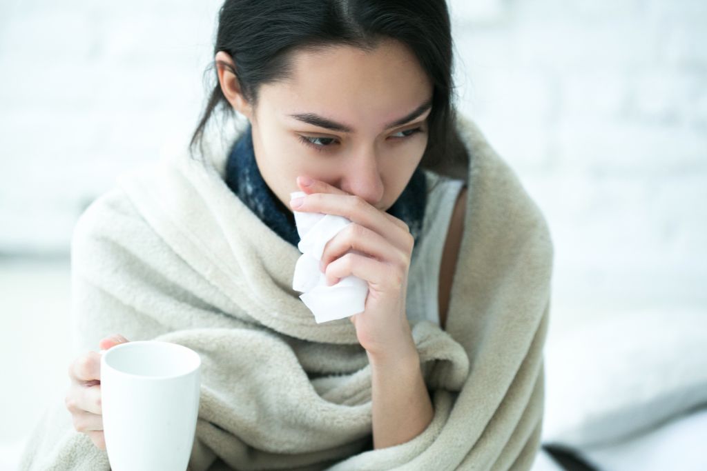 Cảm giác lạnh bất thường chứng tỏ bạn đang có bất ổn về sức khỏe