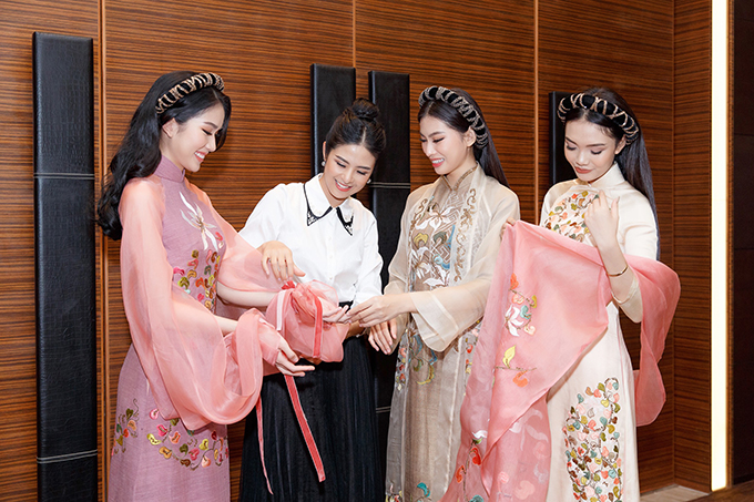 Ngọc Hân nhận vai trò thiết kế áo dài cho đêm Chung kết Hoa hậu