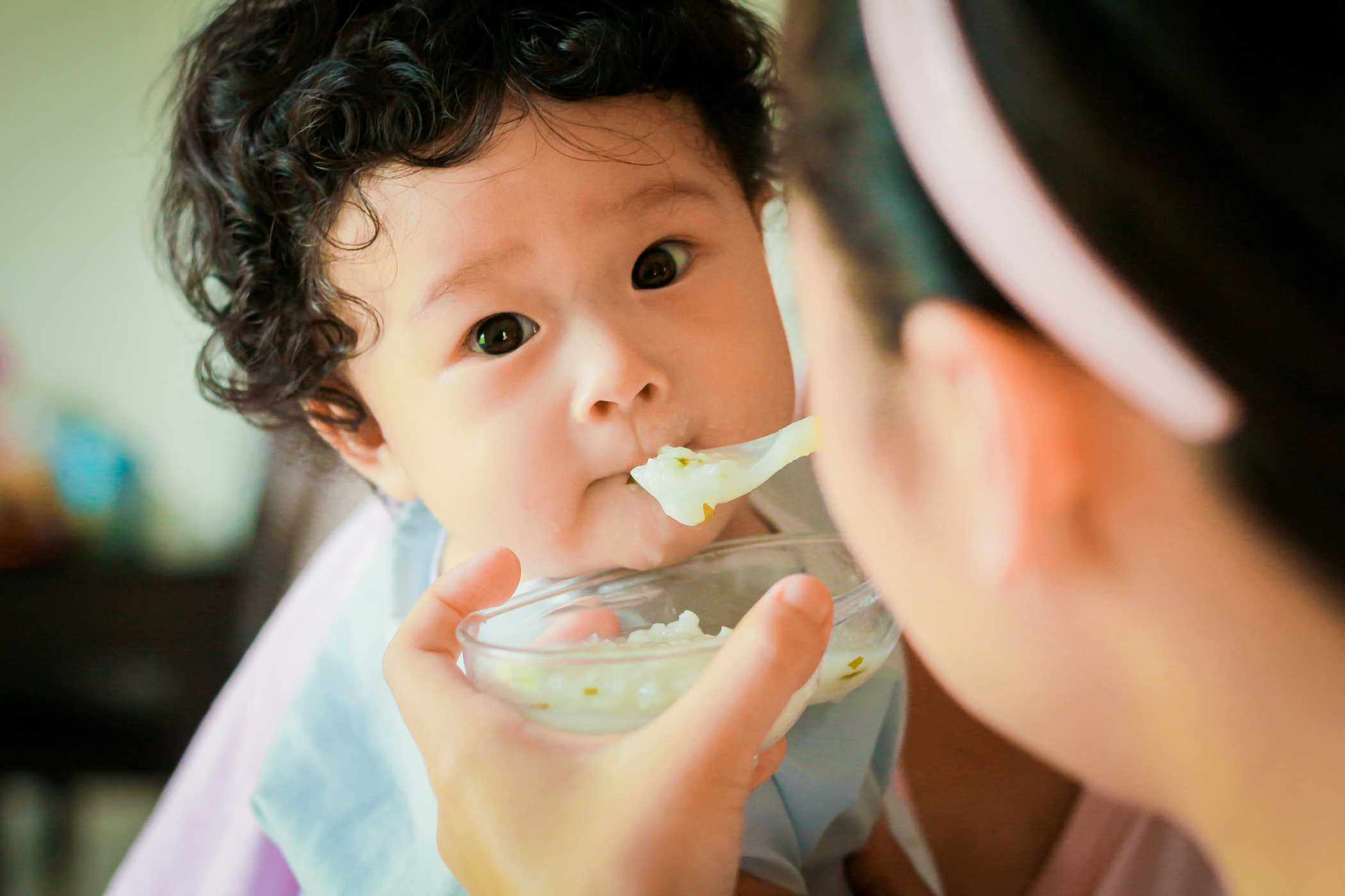 Mách mẹ giải pháp về dinh dưỡng cho trẻ bị ho “đúng” và “đủ”