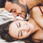 Mẹ bầu sẽ vui và bớt lo khi lắng khi biết 7 tác dụng này của quan hệ tình dục