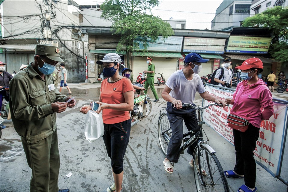 ha noi phat the di cho