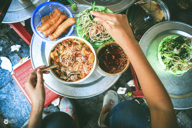 Trổ tài nấu 3 món bún ăn sáng này cho cả nhà, đảm bảo ai cũng gật gù khen ngon