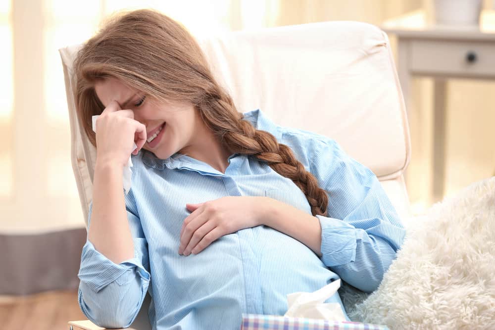 Mẹ bầu hay khóc khi mang thai ảnh hưởng đến thai nhi như thế nào?