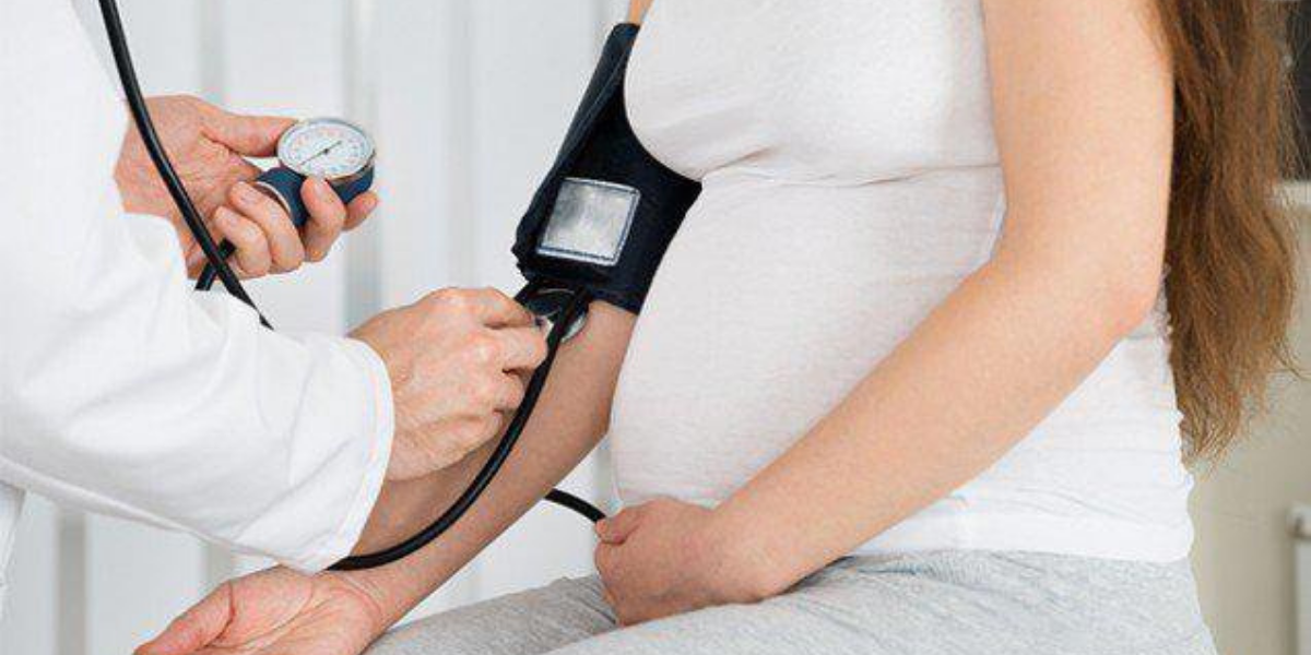 Bà bầu huyết áp thấp cần lưu ý những gì để không ảnh hưởng đến thai nhi?