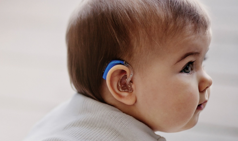 Trẻ khiếm thính: Dấu hiệu nhận biết và các phương pháp sàng lọc phổ biến
