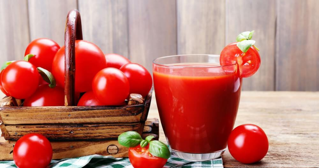 Mách bạn 3 cách làm sinh tố cà chua giảm cân và đẹp da