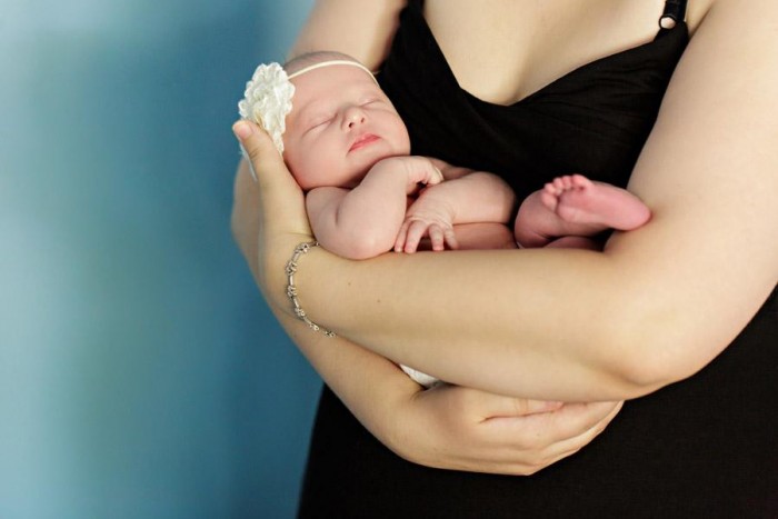 Hãy nắm lòng những bí kíp chăm trẻ sơ sinh cho người lần đầu làm mẹ
