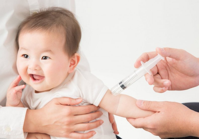 Vì sao mẹ nên đăng ký tiêm vắc xin 6 trong 1 cho trẻ?