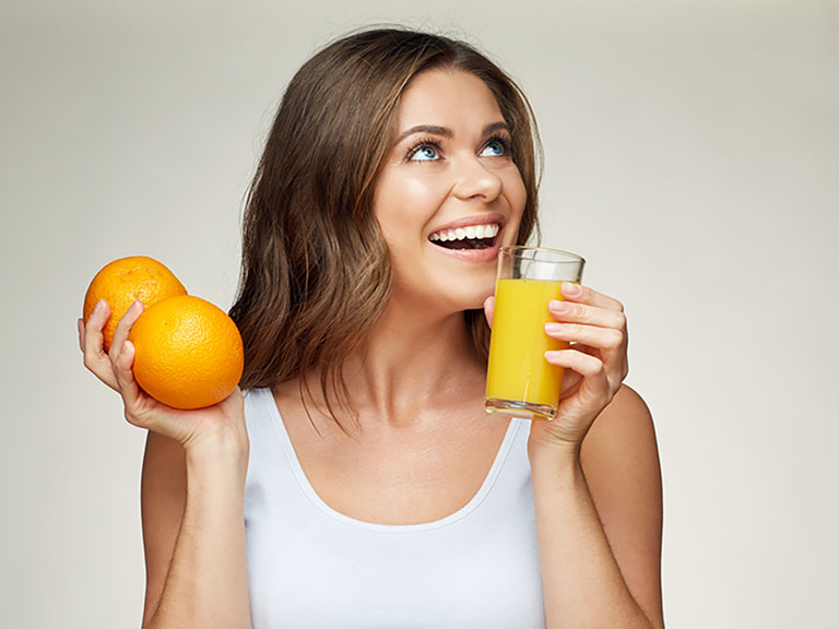 Cơ thể nhận về 5 lợi ích to lớn nếu tạo thói quen uống nước cam mỗi ngày