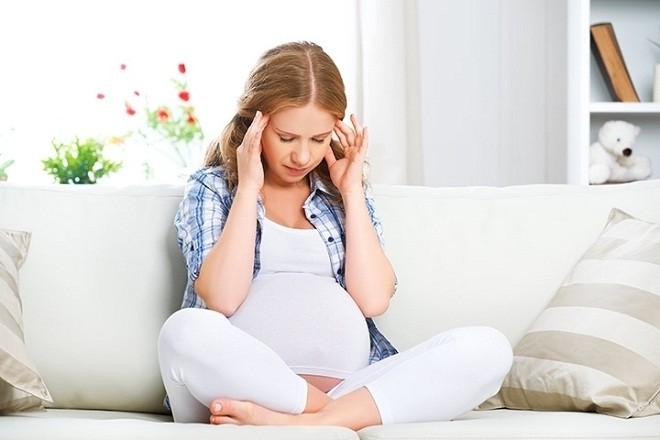 Đau nửa đầu khi mang thai: Nguyên nhân và cách khắc phục