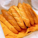 Cách làm bánh mì que Hải Phòng tại nhà thơm ngon, chuẩn vị gốc