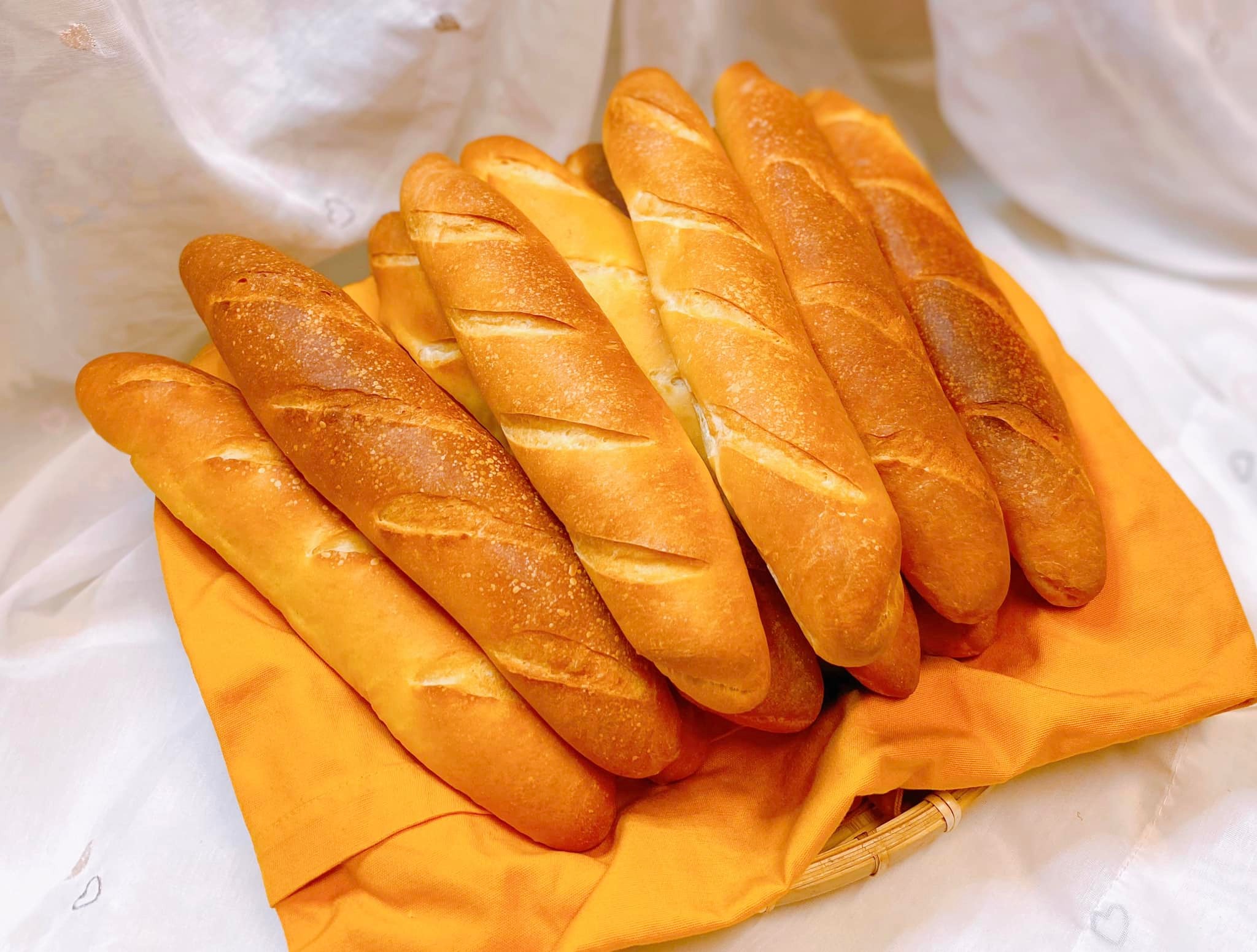 Cách làm bánh mì que Hải Phòng tại nhà thơm ngon, chuẩn vị gốc