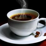 Tiềm ẩn nhiều rủi ro đáng lo ngại khi uống nhiều cà phê