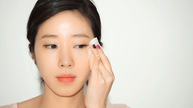 Trang điểm chuẩn hè: Không lem, không trôi dù ra mồ hôi nhiều