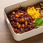 Muốn dáng đẹp, da xinh, bụng khỏe? Bắt đầu từ gạo lứt