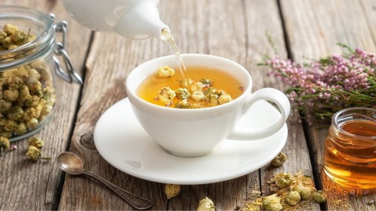 Giải nhiệt từ bên trong: 5 loại trà giúp da hết mụn trong mùa hè oi bức