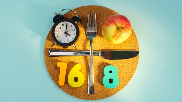 Nhịn ăn gián đoạn nhưng mãi không giảm cân? Đây là 5 sai lầm bạn có thể đang mắc phải