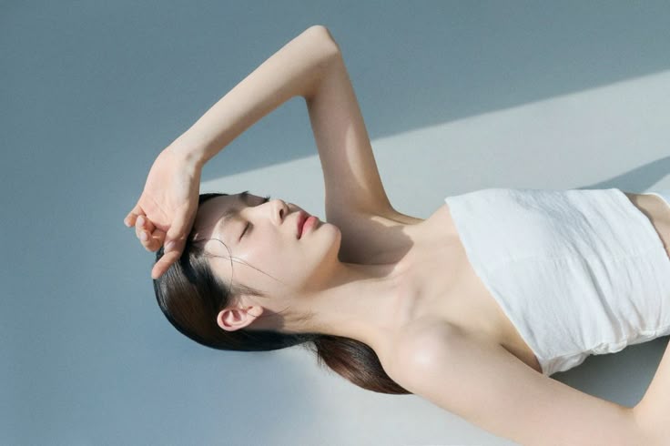 Thoa kem thôi chưa đủ – muốn da không bắt nắng phải làm gì?