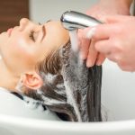 95% người gội đầu sai cách vào mùa hè – Bạn có trong số đó?