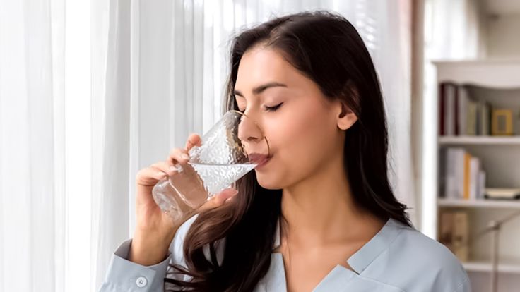 Giải mã lượng nước cơ thể cần mỗi ngày theo khoa học