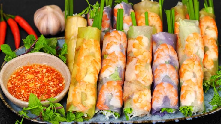 Gỏi cuốn Việt làm nức lòng thực khách Mỹ tại nhà hàng bản xứ