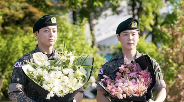 BTS đếm ngược tái hợp: Jungkook và Jimin cùng xuất ngũ trong sự chào đón nồng nhiệt