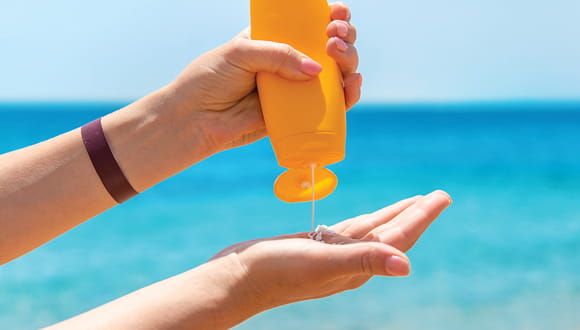 Ngứa sau khi bôi kem chống nắng: Nguyên nhân không ngờ và cách xử lý hiệu quả
