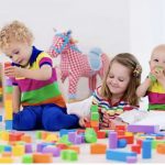 Không cần ép học sớm: 3 cách đơn giản giúp trẻ thông minh vượt trội ngay từ những năm đầu đời
