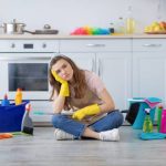 Lau nhà xong lại thấy mùi tanh? Nguyên nhân không ngờ và cách khắc phục đơn giản tại nhà
