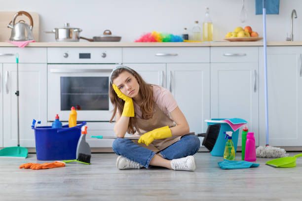 Lau nhà xong lại thấy mùi tanh? Nguyên nhân không ngờ và cách khắc phục đơn giản tại nhà