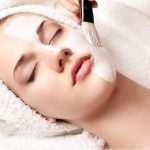 Bỏ quên bước rửa mặt sau khi đắp mặt nạ: Da dễ kích ứng, nổi mụn