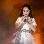 Không kìm được nước mắt, Phương Mỹ Chi xúc động sau phần trình diễn tại Sing! Asia