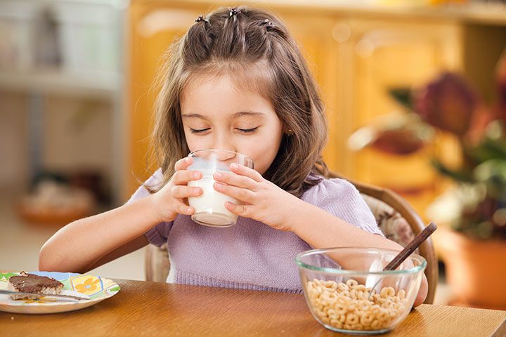 Món ăn vặt lành mạnh – Chìa khóa giữ gìn sức khỏe cho mọi thành viên