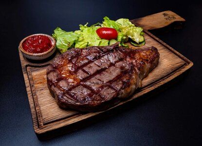 Bí quyết làm bít tết mềm ngọt, chuẩn vị nhà hàng sang trọng