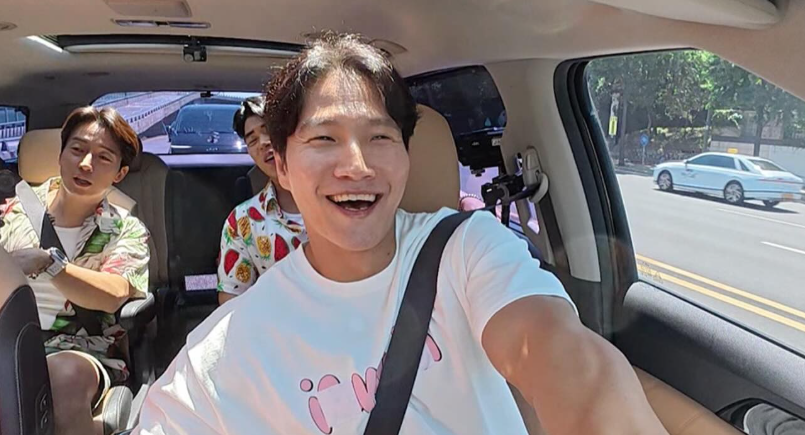 Kim Jong Kook thông báo kết hôn ở tuổi 49: Bước ngoặt lớn trong năm kỷ niệm 30 năm ca hát