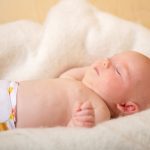 Bỉm ban ngày và ban đêm có gì khác nhau? Loại nào nên mua để chăm sóc bé tốt nhất