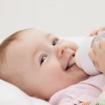 Em bé sinh vào giờ đẹp: Dễ nuôi, ngoan ngoãn, lớn lên thành công
