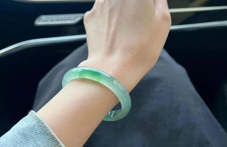 3 lỗi đeo phỉ thúy làm giảm may mắn và giá trị