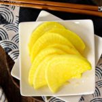 Tự làm củ cải vàng chua ngọt tại nhà – ngon chẳng kém ngoài tiệm Hàn