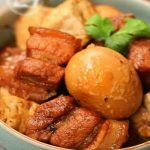 Bí quyết để nồi thịt kho lên màu hổ phách bóng đẹp, không đắng khét