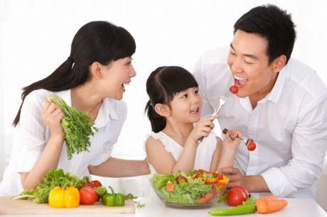 Bé kén ăn rau củ: Bổ sung vitamin tổng hợp – nên hay không?