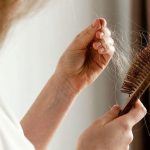 Rụng tóc, trễ kinh kéo dài: Cảnh báo rối loạn nội tiết ở phụ nữ