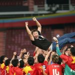 HLV Kim Sang Sik đi vào lịch sử: 